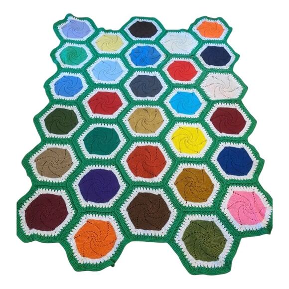 Large Afghan Granny Hexagons Colorful Spirals 75x52 Hand Crocheted VTG Throw *** - Picture 1 of 16